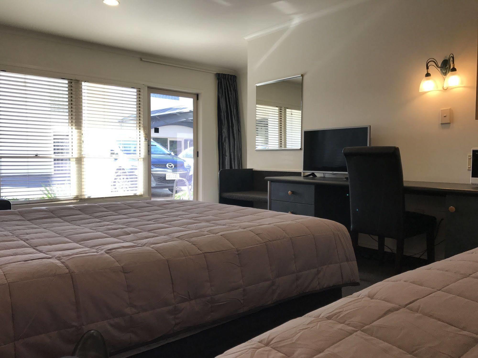 Pacific Harbour Motor Inn Gisborne Zewnętrze zdjęcie